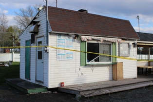 Explosion_Cantine Chez-ti-Bi_21 mai 2015 02.jpg 01_réduite