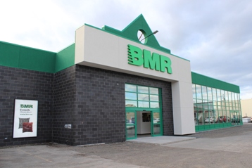 Inauguration BMR_La Pocatière_extérieur_20 mai 2015_réduite