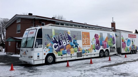 Le Véhicube du Grand défi Pierre Lavoie s’arrête à l’école Saint-Nicolas de Montmagny