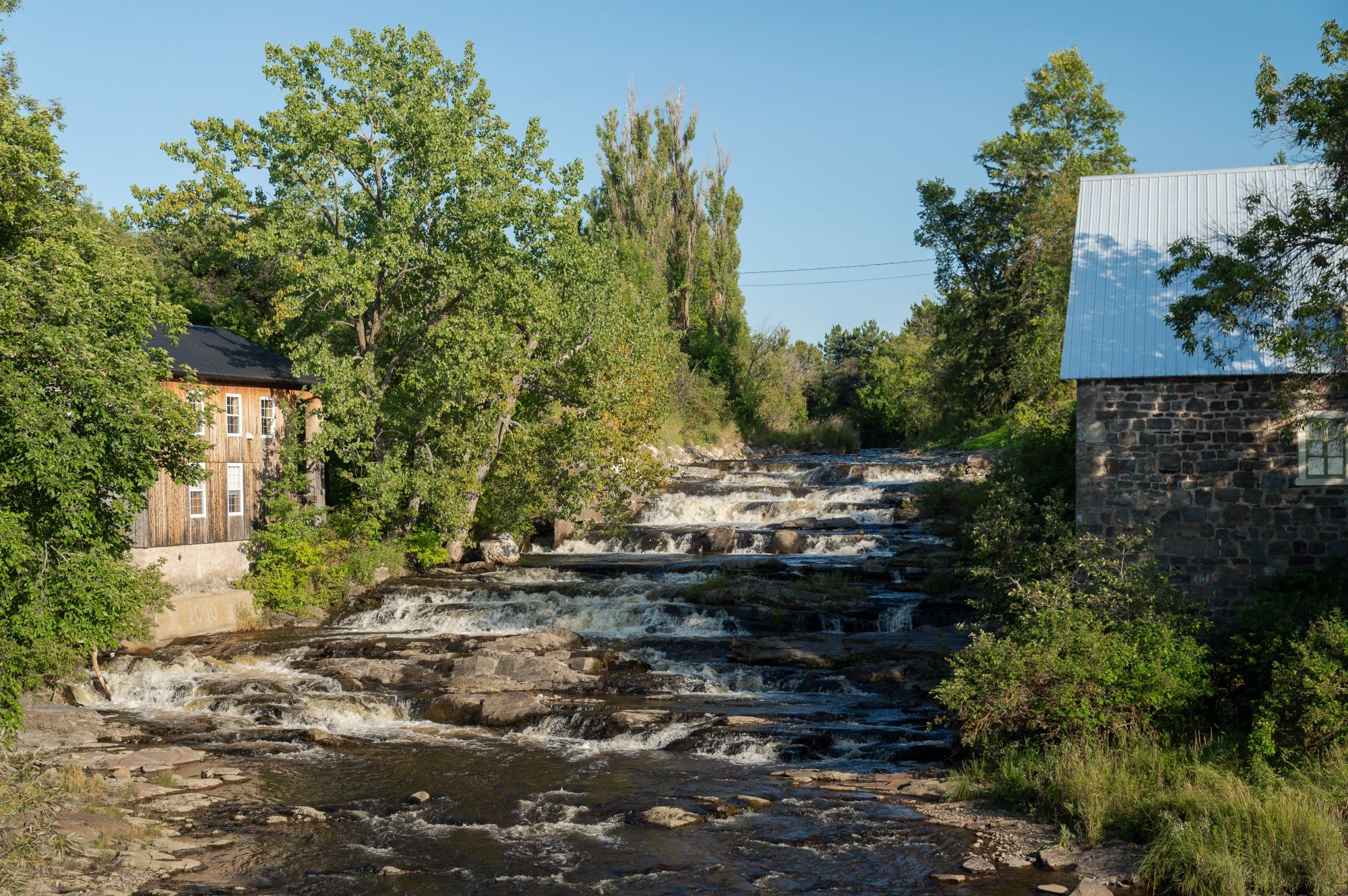 L'embouchure de la rivière Trois Saumons de Saint-Jean-Port-Joli remise ...