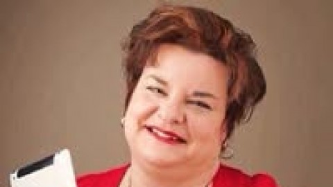 	            	Lynda Corriveau se lance dans la course à la mairie d'Armagh	            