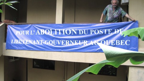 LES CONSTITUTIONNALISTES ONT TORT