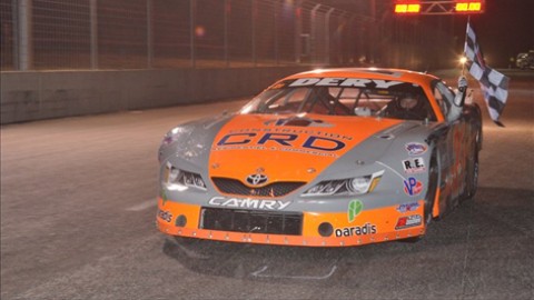 Un tour du chapeau pour Jean-François Déry au Championnat de Stock-Car canadien disputé à Montmagny