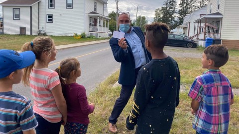 Garde d’enfants : Bernard Généreux va agir pour faire passer les parents en premier