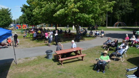 Plus de 200 personnes à la traditionnelle fête familiale au parc Optimiste de Cap-Saint-Ignace