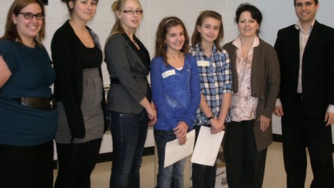 LES ÉLÈVES DE STE-PERPÉTUE ONT SOULIGNÉ LA JOURNÉE INTERNATIONALE DES DROITS DE L'ENFANT