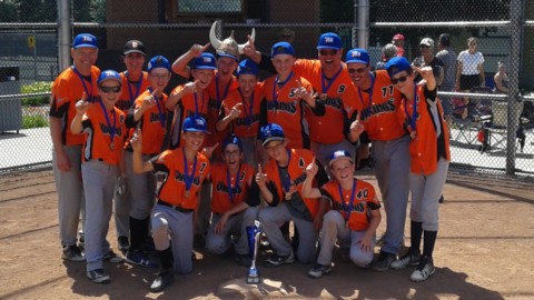 Les Vikings de Saint-François Bantam B champions à l’Ancienne Lorette