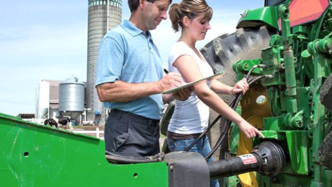 Près de 1000 accidents de travail dans le secteur agricole par année