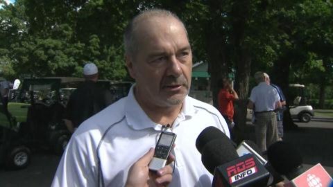 Michel Goulet au tournoi de golf de la Fondation du Cégep de La Pocatière