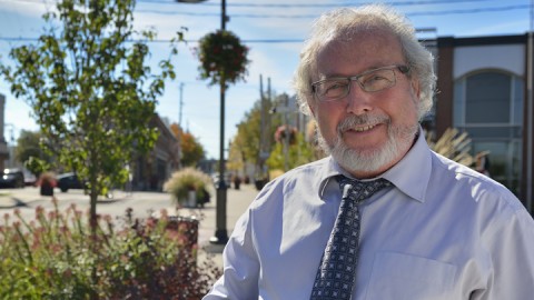 L’ex-maire Jean-Guy Desrosiers devient le directeur de bureau de Marie-Eve Proulx