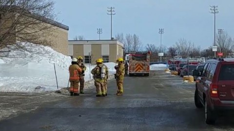 Intervention des pompiers à l’école Louis-Jacques-Casault