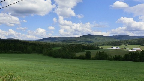 Aide financière de 300 000 $ pour la création de deux sentiers de randonnée quatre saisons dans Bellechasse