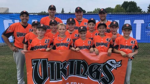 Les Vikings médaillés d’argent aux championnats provinciaux de baseball 