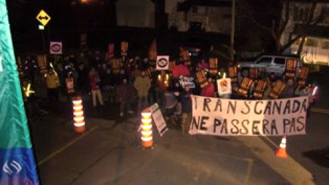 «Eh, on est là. TransCanada ne passera pas!».