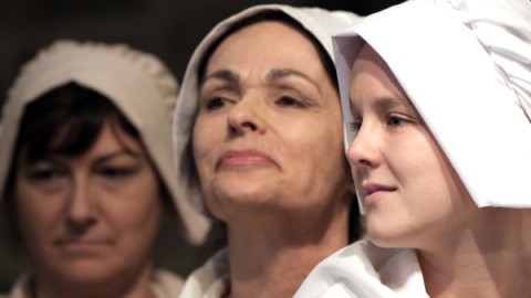 LES FILLES DU ROY DÉBARQUAIENT... ET ALLAIENT FORGER LE QUÉBEC
