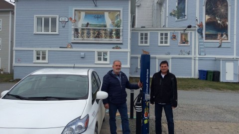 Une première borne de recharge publique pour véhicules électriques à Saint-Fabien-de-Panet