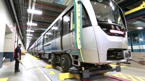 Un métro pour Montréal, une locomotive pour le Kamouraska