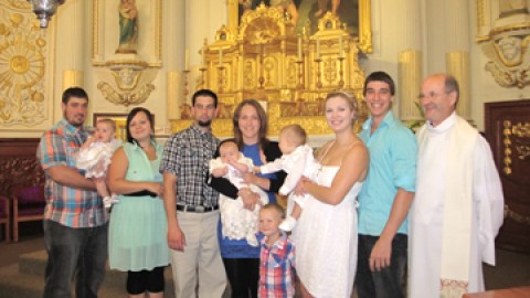 Deux cousins et une cousine baptisés en même temps