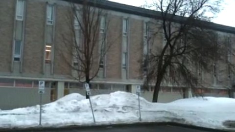 819 000 $ seront nécessaires à la réfection des murs extérieurs de l'école Louis-Jacques Cassault