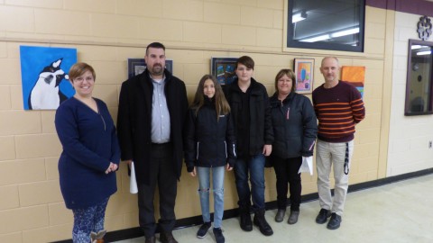 La Fondation de l’école secondaire Louis-Jacques-Casault remet deux bourses de 500 $ 