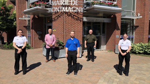 Des cadettes de la Sureté du Québec à la Ville de Montmagny cet été