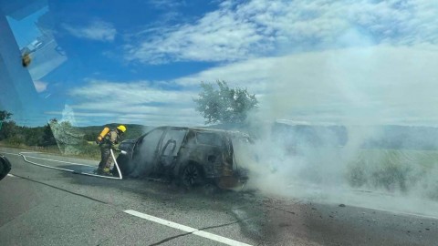 	            	Un VUS prend feu sur l’autoroute 20 à Rivière-Ouelle	            