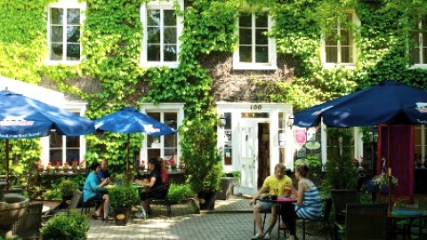 Une auberge, ce n'est pas un hôtel