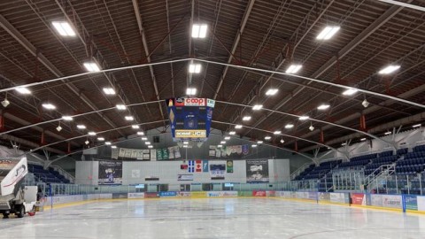 Un nouvel éclairage à l’Aréna de Montmagny qui optimise l’expérience des usagers  