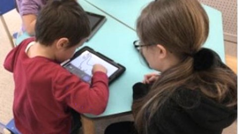 Une activité spéciale pour de jeunes élèves de maternelle