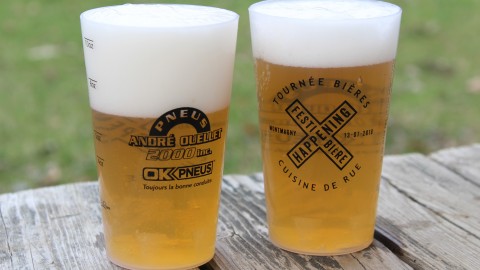 La vente des verres du Happening Festibière de Montmagny va bon train