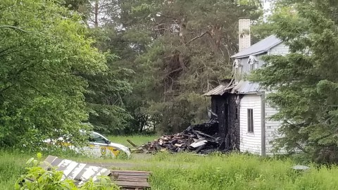 Incendie suspect à Saint-Aubert