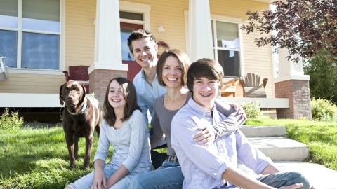 LA CONTRIBUTION EXCEPTIONNELLE DES FAMILLES D?ACCUEIL DE LA RÉGION
