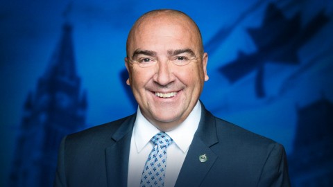 Bernard Généreux prend du galon pour défendre les langues officielles au Canada 