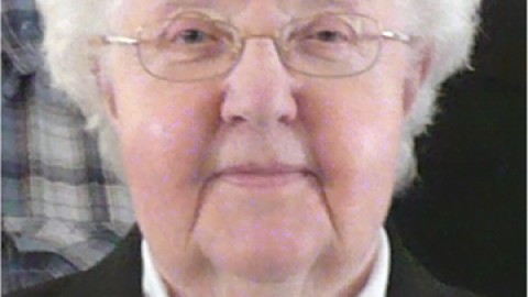 Les Filles d'Isabelle honorent Sur Monique Giroux