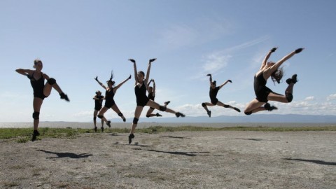 FLEUVE | ESPACE DANSE SUR LE BITUME DE MONTRÉAL POUR LA PREMIÈRE FOIS