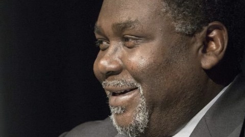 LE MINISTRE MAKA KOTTO ALLOUE PLUS DE 18M$ AUX BIBLIOTHÈQUES PUBLIQUES DU QUÉBEC