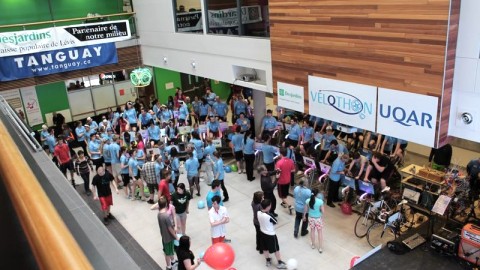 PRÈS DE 2 000$ POUR LA FONDATION DE L'ÉCOLE SECONDAIRE LOUIS-JACQUES-CASAULT