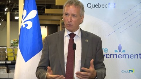 Conférence de presse au Magasin Coop IGA de Montmagny le 29 juin 2021 - Annonce d'une aide financière pour la tenue du concours «Les aliments du Québec dans mon panier»