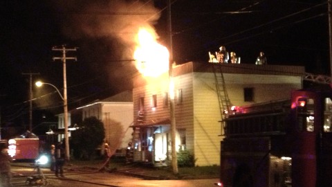 08/25: 2h55 - Un bâtiment incendié sur la 5e rue à Montmagny