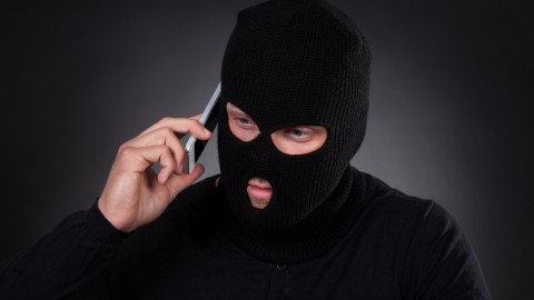	            	Fraude par téléphone dans la région avec de faux représentants 	            