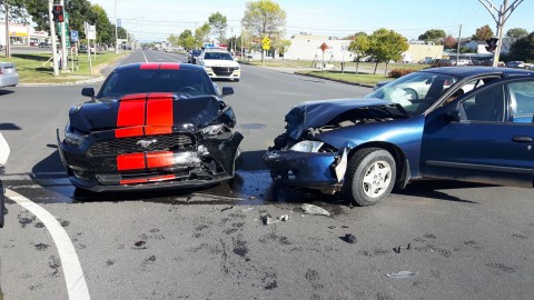 Accident avec deux blessés légers à l’intersection du boulevard Taché Ouest et du chemin des Poirier à Montmagny