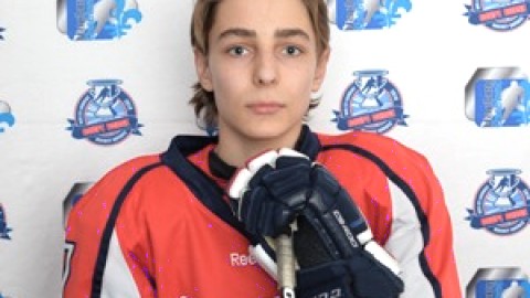 Un jeune hockeyeur de Cap-Saint-Ignace participe aux Jeux du Québec