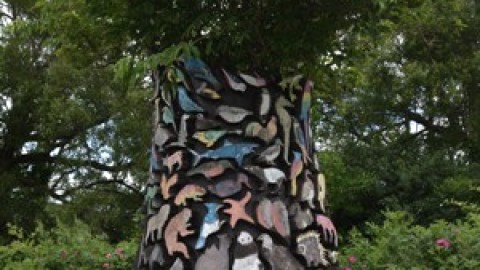 Entretien des sculptures à Saint-Jean-Port-Joli
