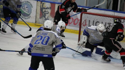 Une victoire et une défaite pour l'Everest ce dernier week-end