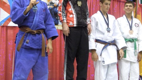 ALIX DÉCROCHE L'OR AU CHAMPIONNAT CANADIEN