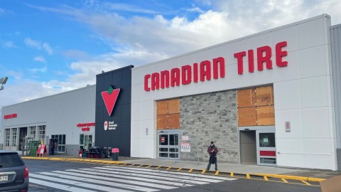 La pénurie de matériaux force le report de la réouverture officielle du Canadian Tire Montmagny