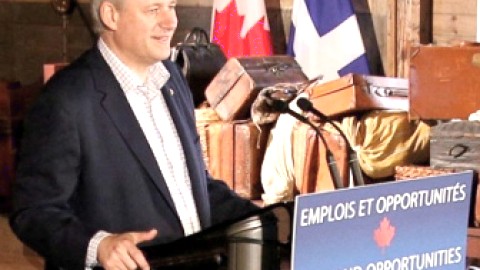 Lors d'une visite à Grosse-Ile, le premier ministre Stephen Harper annonce un soutien important pour le secteur canadien du tourisme