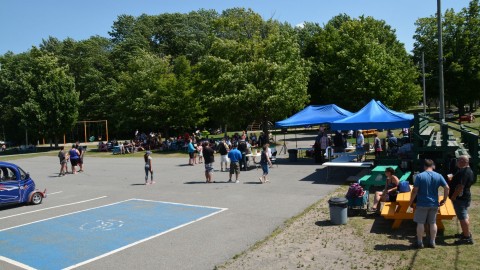 Une traditionnelle fête familiale réussie au parc Optimiste de Cap-Saint-Ignace