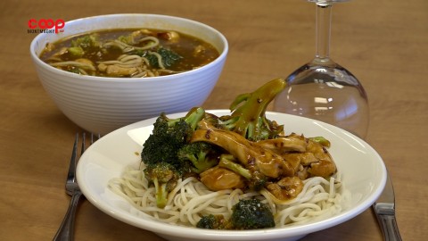 Chronique culinaire Magasin Coop IGA - Chow mein au poulet & brocoli, sauce coréenne - 27 janvier 2022