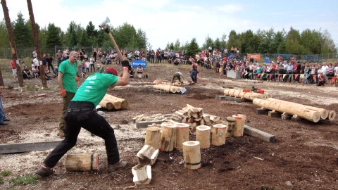 LE 32e FESTIVAL DU BÛCHEUX ATTIRE 24 800 VISITEURS